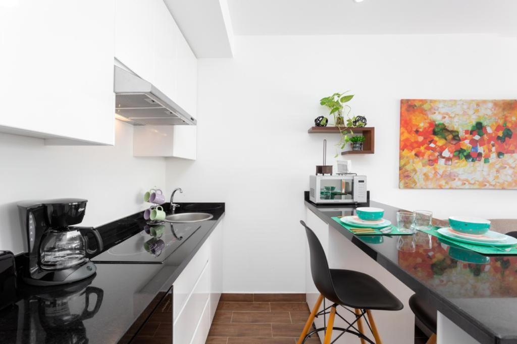 Vanessa24 A Pocos Pasos De La 5ta Avenida Y La Playa Apartamento
